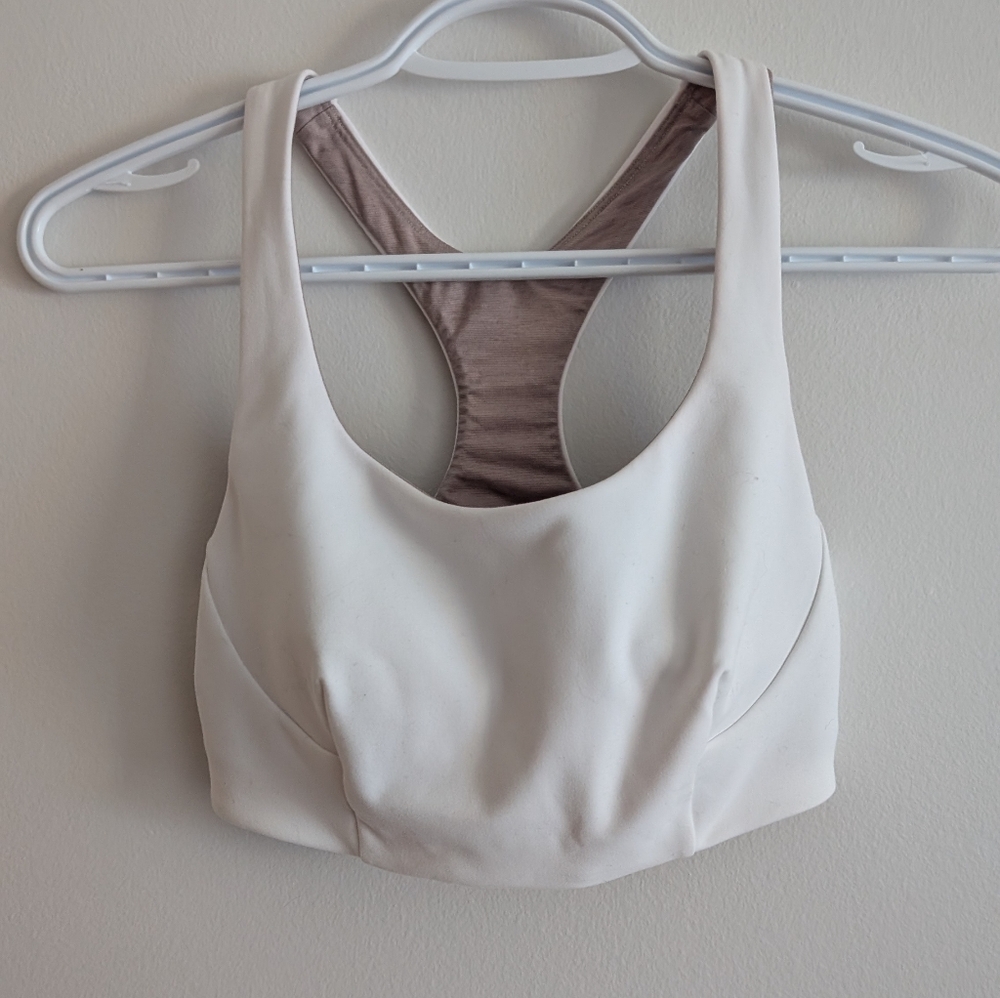 Lululemon Wunder Train Bra